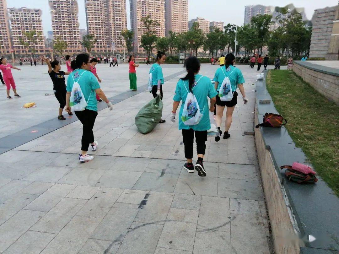 “捡跑中国，迈向2024”城市公益活动开跑